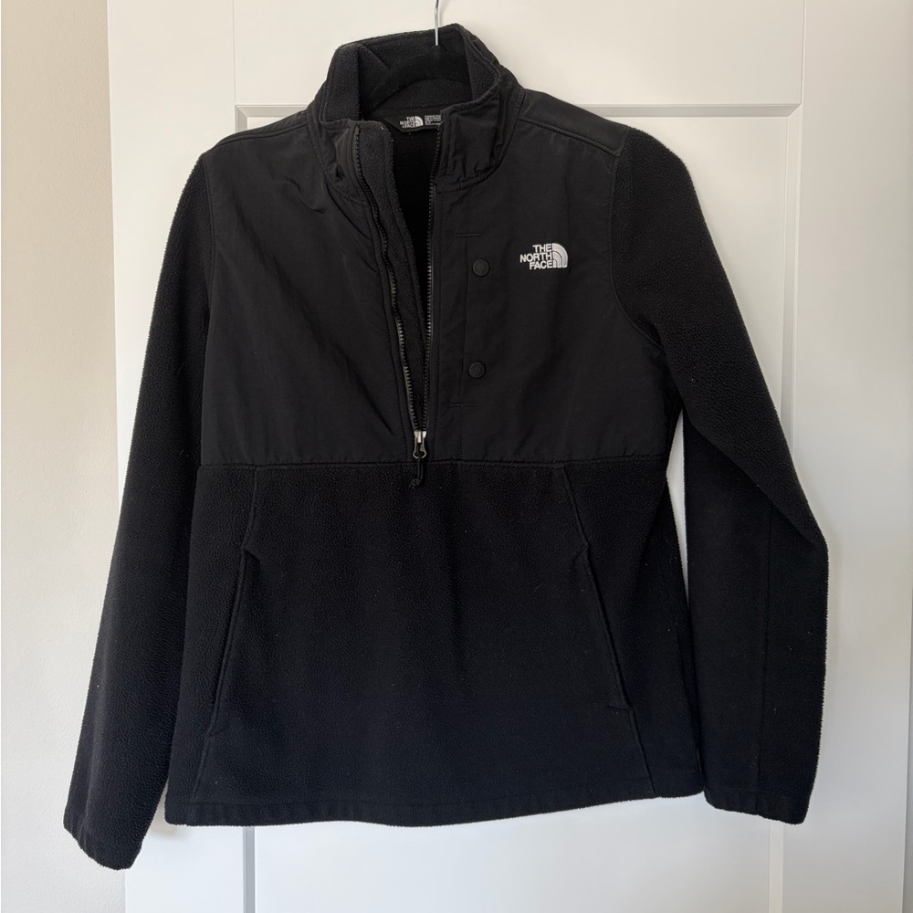The North Face Black Women's Teddy Fleece Pullover Jacket